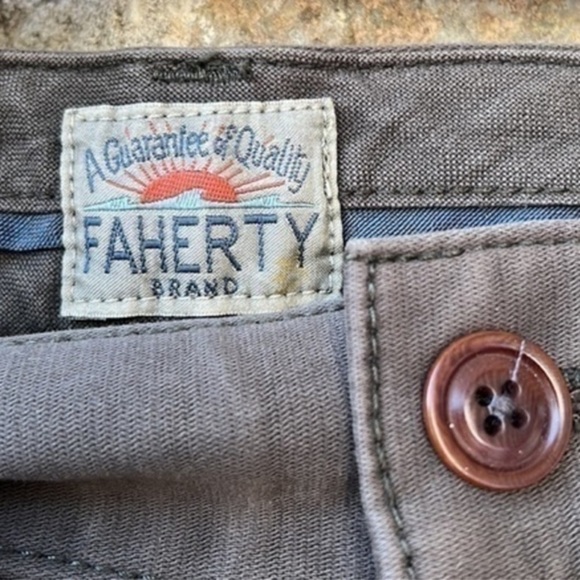 Faherty Men's Chinos in Dark green size 33/34 - Picture 3 of 4